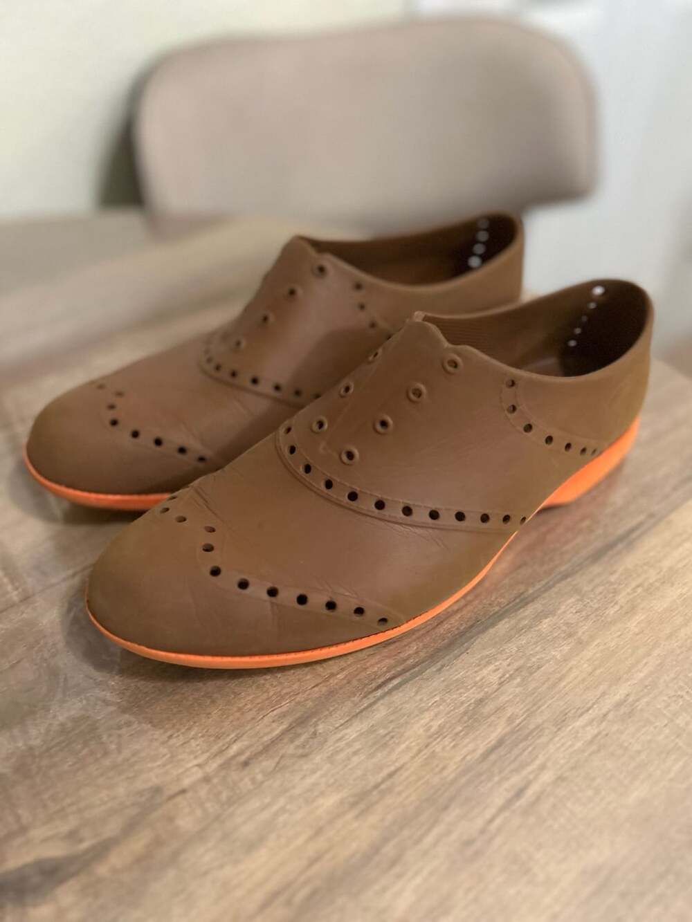 Biion Brights The Oxford Spikeless Golf Shoes Brown & Orange